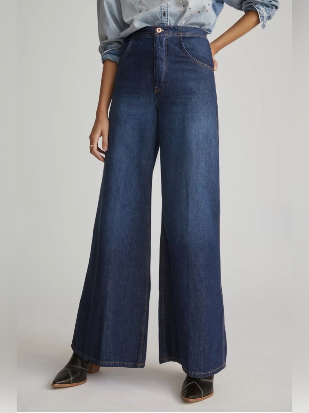 Pilcro The Uppercase A High Waist Wide Flare Leg Flowy Button Fly Jeans Size 26